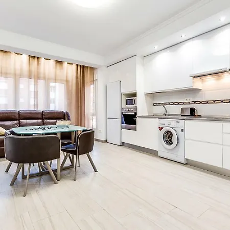 Ramon In Апартаменты Торевьиа